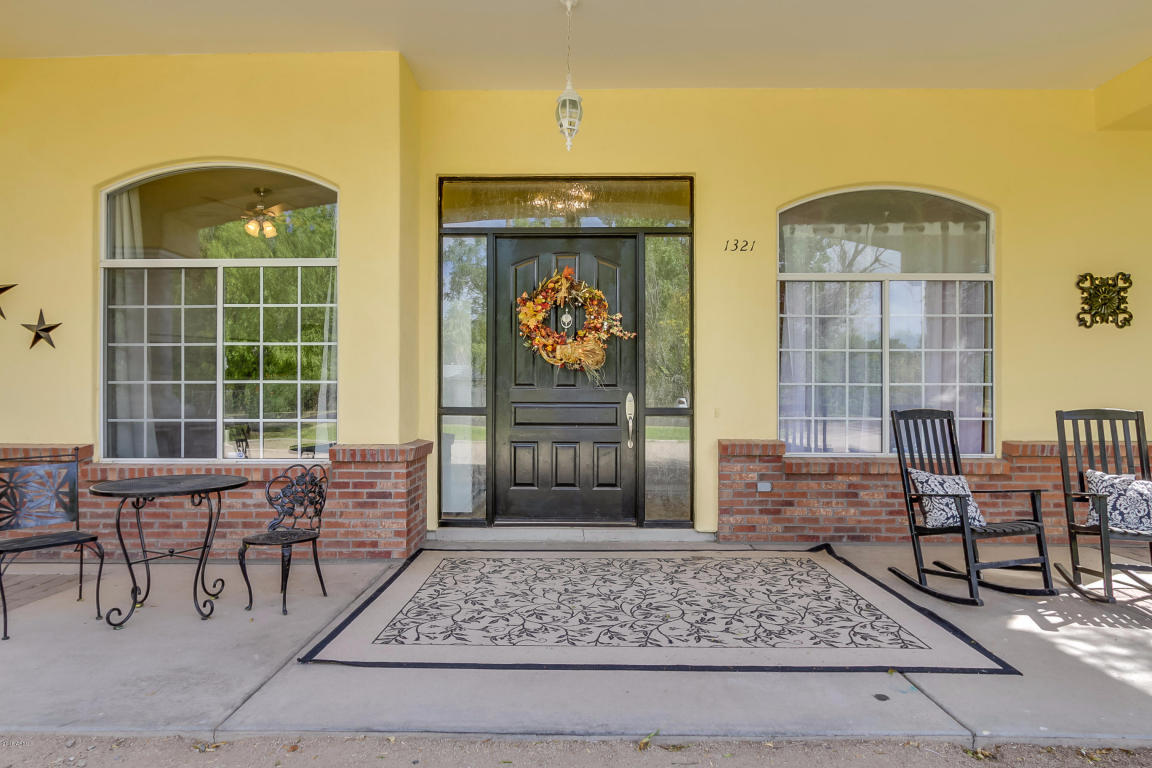 1321 E Catclaw St, Gilbert, AZ 85296 photo 4