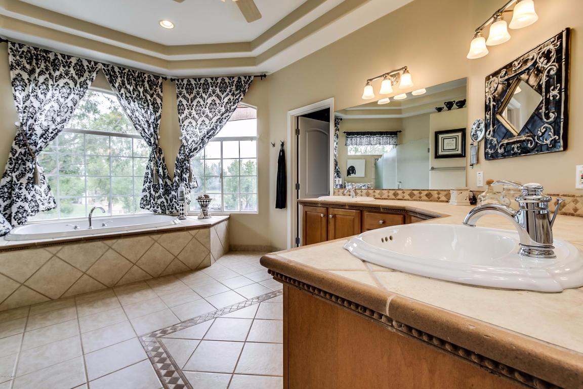 1321 E Catclaw St, Gilbert, AZ 85296 photo 43