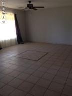 3301 N 40th Dr, Phoenix, AZ 85019 photo 11