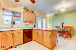 9 S Cholla St, Gilbert, AZ 85233 photo 11