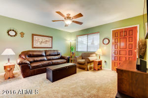9 S Cholla St, Gilbert, AZ 85233 photo 6