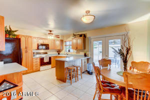 9 S Cholla St, Gilbert, AZ 85233 photo 8