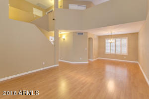 901 S Surfside Dr, Gilbert, AZ 85233 photo 6
