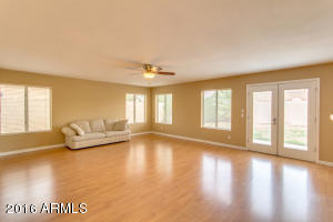 901 S Surfside Dr, Gilbert, AZ 85233 photo 16