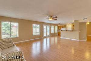 901 S Surfside Dr, Gilbert, AZ 85233 photo 17