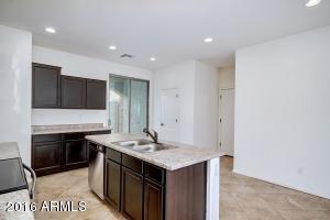 1679 S Desert View Pl, Apache Junction, AZ 85120 photo 10