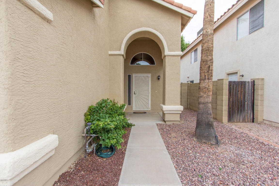 1246 E Helena Dr, Phoenix, AZ 85022 photo 4