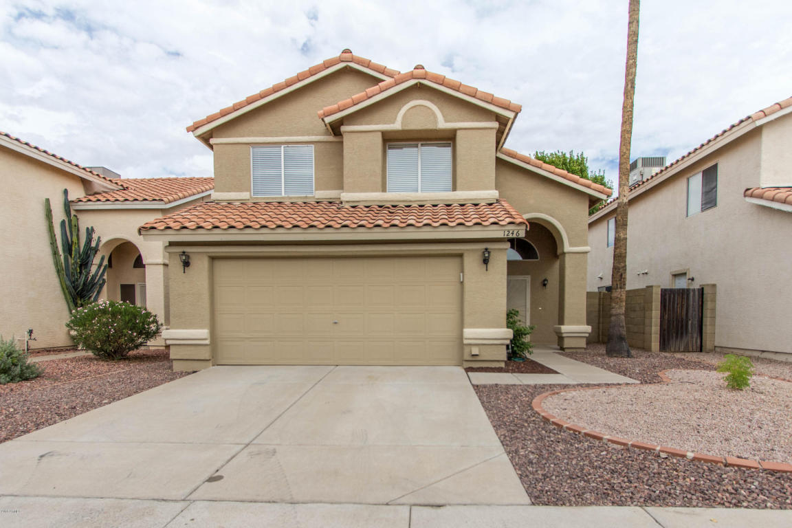 1246 E Helena Dr, Phoenix, AZ 85022 photo 1