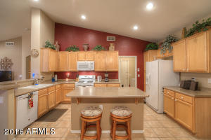 853 S Roca Ct, Gilbert, AZ 85296 photo 5