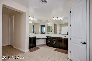 3116 E Maplewood Ct, Gilbert, AZ 85297 photo 43