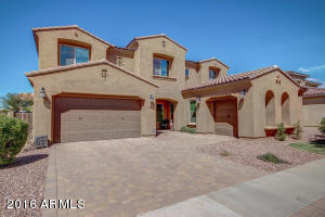 3116 E Maplewood Ct, Gilbert, AZ 85297 photo 1