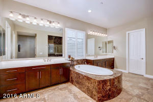 2814 E Arrowhead Trl, Gilbert, AZ 85297 photo 24