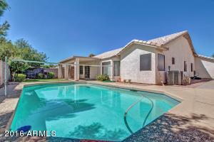 1825 E Arabian Dr, Gilbert, AZ 85296 photo 1