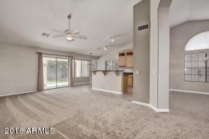 1825 E Arabian Dr, Gilbert, AZ 85296 photo 5