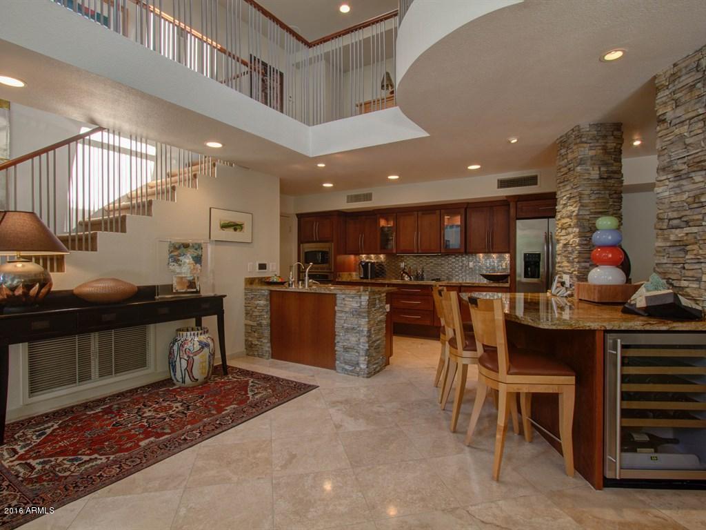 6328 N 30th Pl, Phoenix, AZ 85016 photo 8