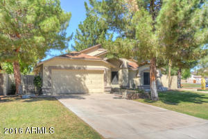 720 W Kyle Ct, Gilbert, AZ 85233 photo 32