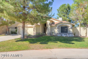 720 W Kyle Ct, Gilbert, AZ 85233 photo 1