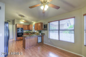 720 W Kyle Ct, Gilbert, AZ 85233 photo 6