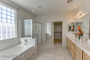 3296 E Maplewood St, Gilbert, AZ 85297 photo 30