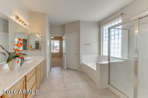3296 E Maplewood St, Gilbert, AZ 85297 photo 32