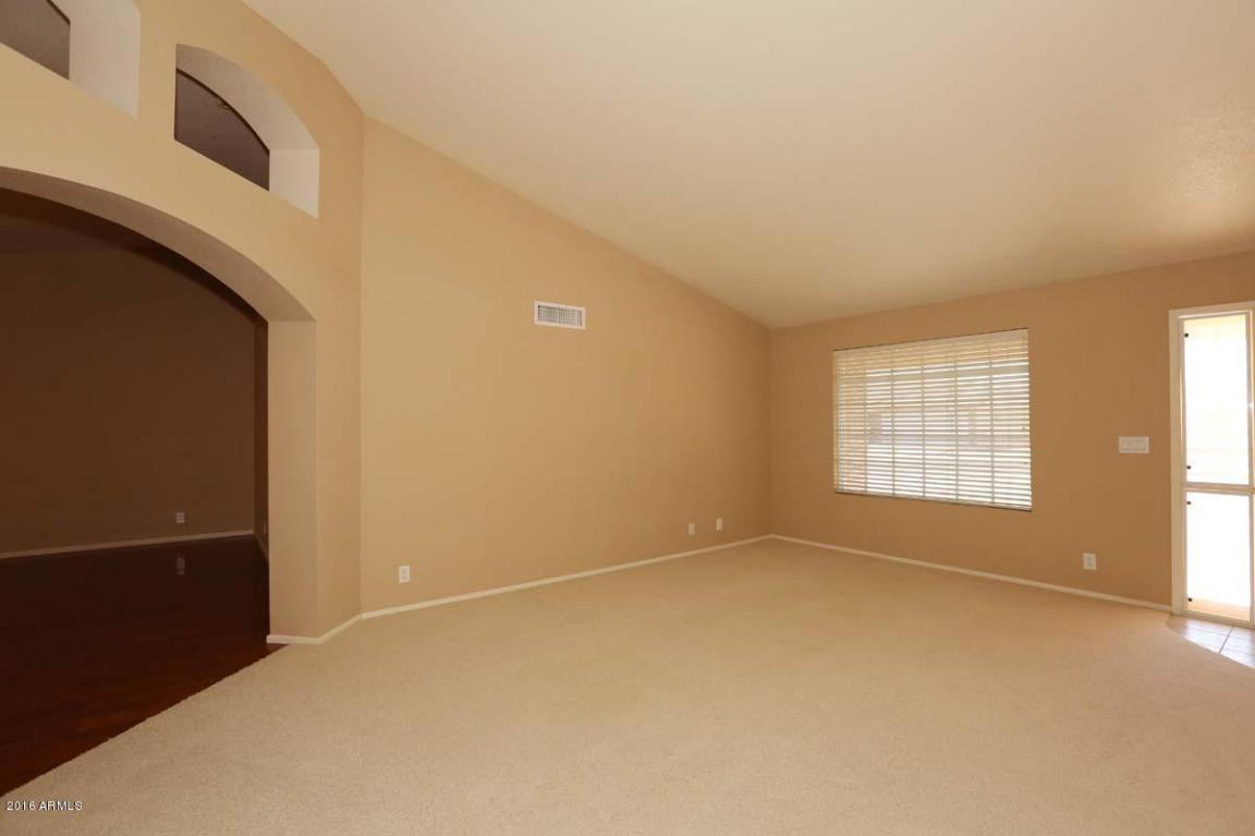 7864 E Navarro Ave, Mesa, AZ 85209 photo 4