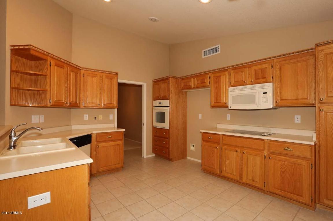 7864 E Navarro Ave, Mesa, AZ 85209 photo 5