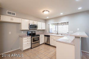 2247 S Emerson Cir, Mesa, AZ 85210 photo 7