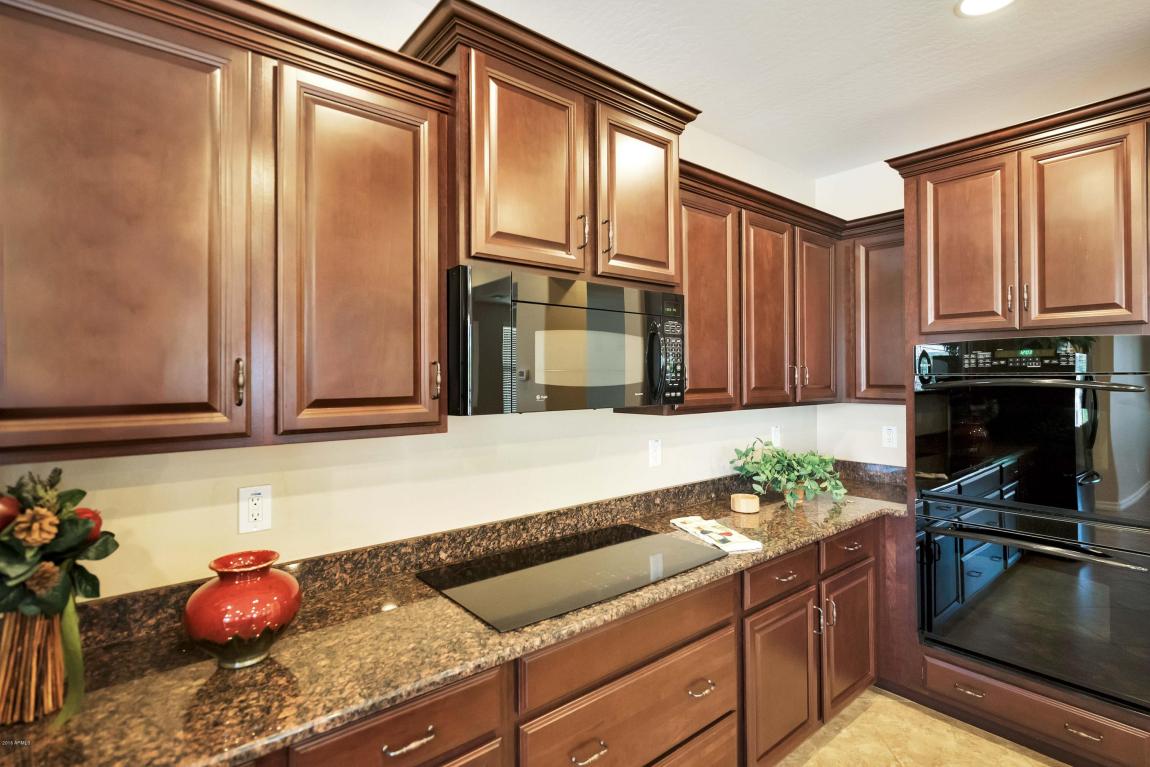 2446 E Orleans Dr, Gilbert, AZ 85298 photo 12