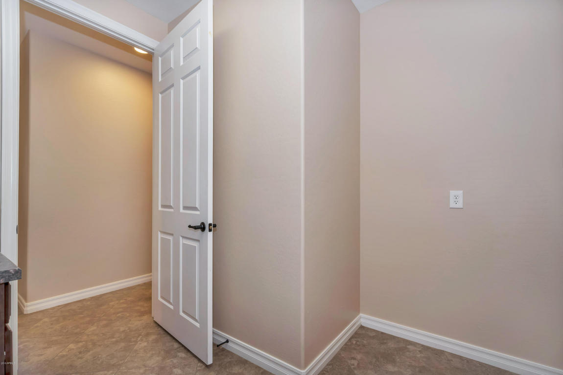 2446 E Orleans Dr, Gilbert, AZ 85298 photo 27