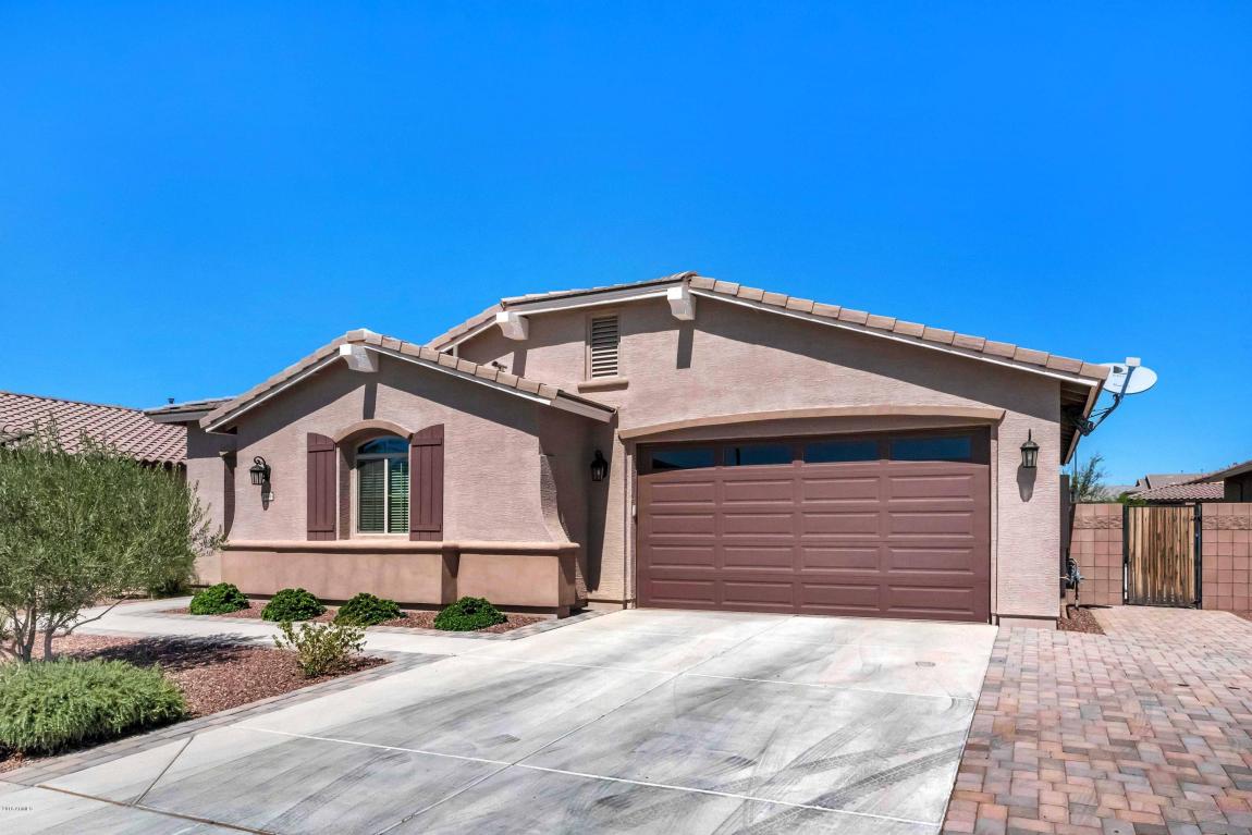 2446 E Orleans Dr, Gilbert, AZ 85298 photo 2