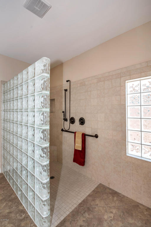 2446 E Orleans Dr, Gilbert, AZ 85298 photo 17