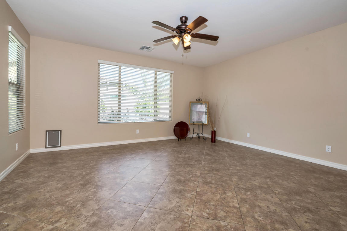 2446 E Orleans Dr, Gilbert, AZ 85298 photo 13