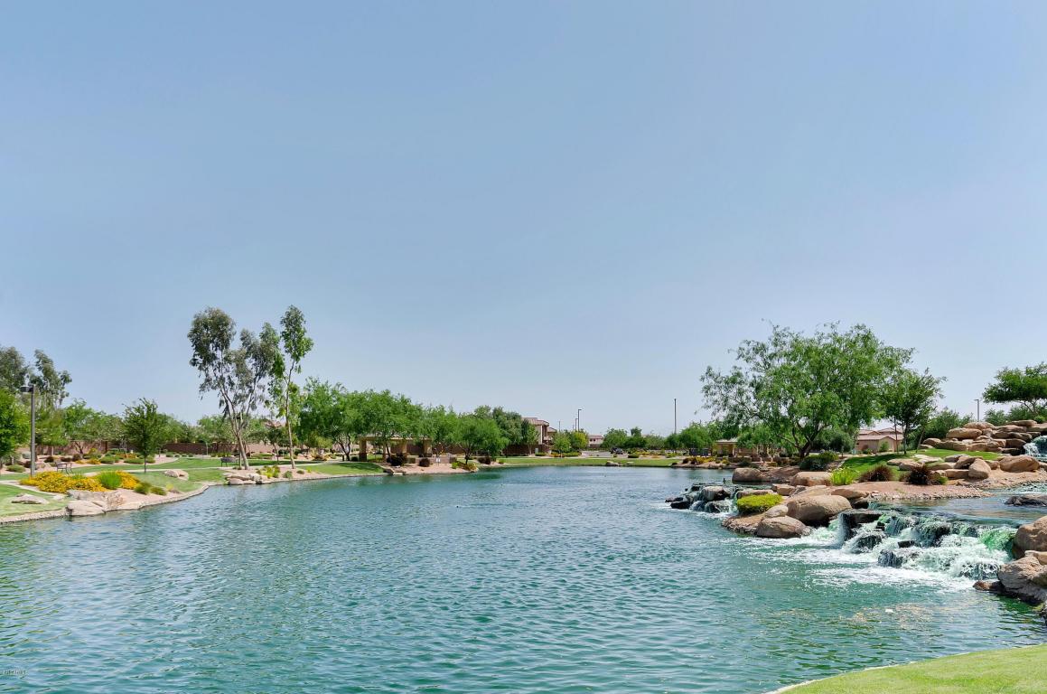 2446 E Orleans Dr, Gilbert, AZ 85298 photo 35