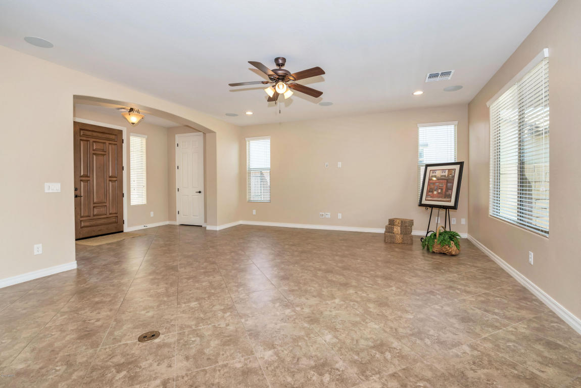 2446 E Orleans Dr, Gilbert, AZ 85298 photo 6