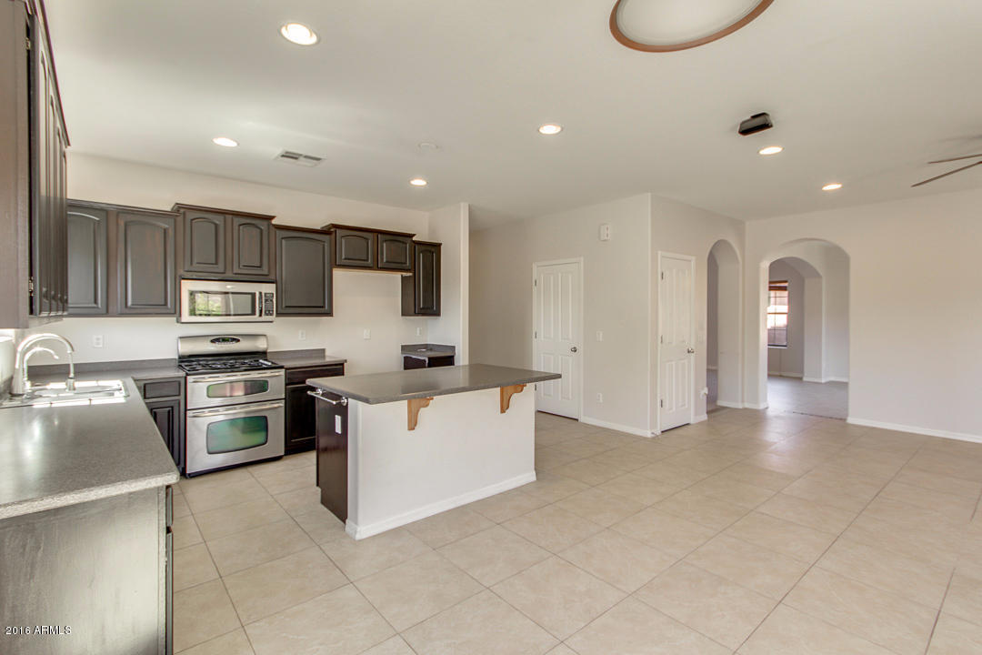 1121 E Blue Spruce Ln, Gilbert, AZ 85298 photo 18