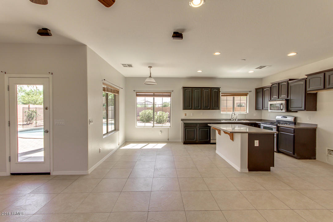 1121 E Blue Spruce Ln, Gilbert, AZ 85298 photo 20