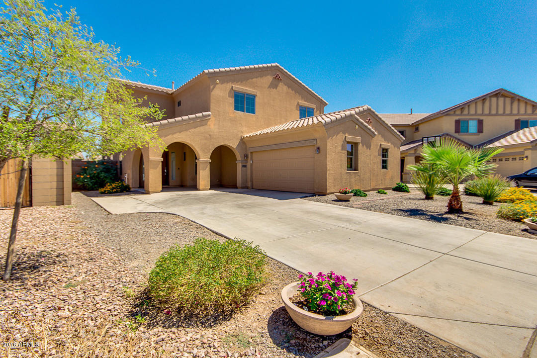 1121 E Blue Spruce Ln, Gilbert, AZ 85298 photo 1