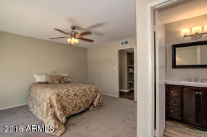 4239 E Zia St, Phoenix, AZ 85044 photo 22