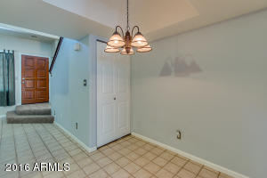 1025 E Highland Ave #40, Phoenix, AZ 85014 photo 15