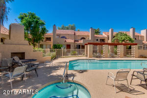1025 E Highland Ave #40, Phoenix, AZ 85014 photo 32