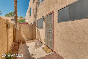 1025 E Highland Ave #40, Phoenix, AZ 85014 photo 27