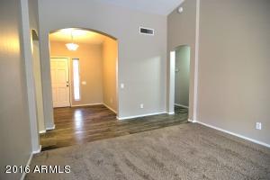 341 W Brisa Dr, Gilbert, AZ 85233 photo 4