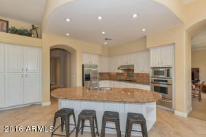 525 E Mountain Sage Dr, Phoenix, AZ 85048 photo 5