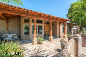 1004 E Caroline Ln, Tempe, AZ 85284 photo 9