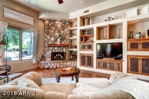 1004 E Caroline Ln, Tempe, AZ 85284 photo 13