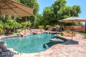 1004 E Caroline Ln, Tempe, AZ 85284 photo 6