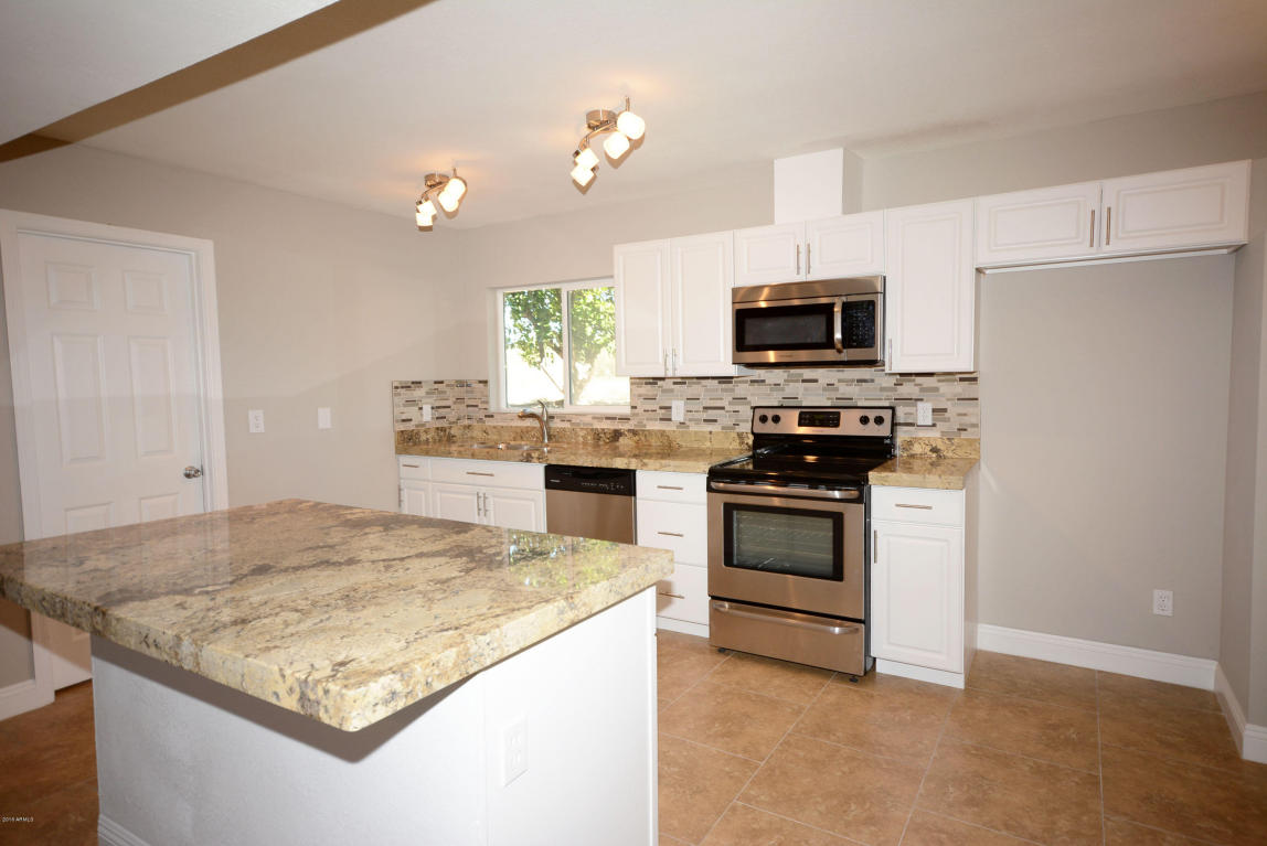 1041 E Joy Ranch Rd, Phoenix, AZ 85086 photo 3