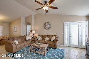 2314 E Arabian Dr, Gilbert, AZ 85296 photo 2