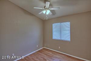 1865 E Saratoga St, Gilbert, AZ 85296