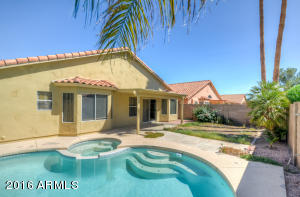 4533 E Rock Wren Rd, Phoenix, AZ 85044 photo 12
